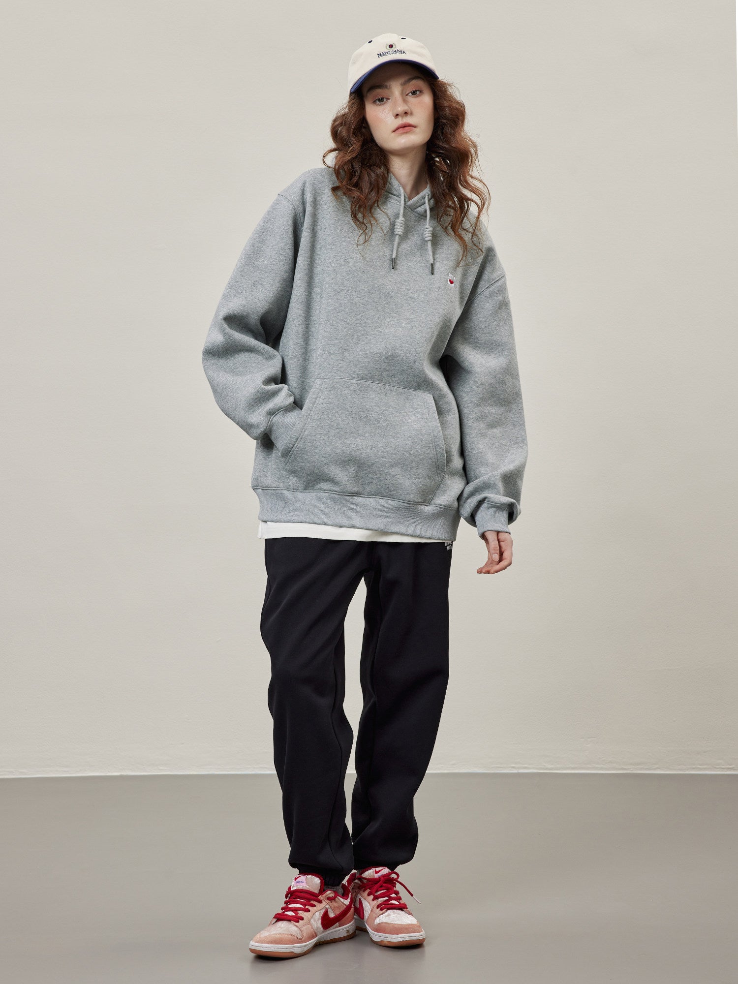 Basic Solid Embroidery Logo Hoodies - Gray