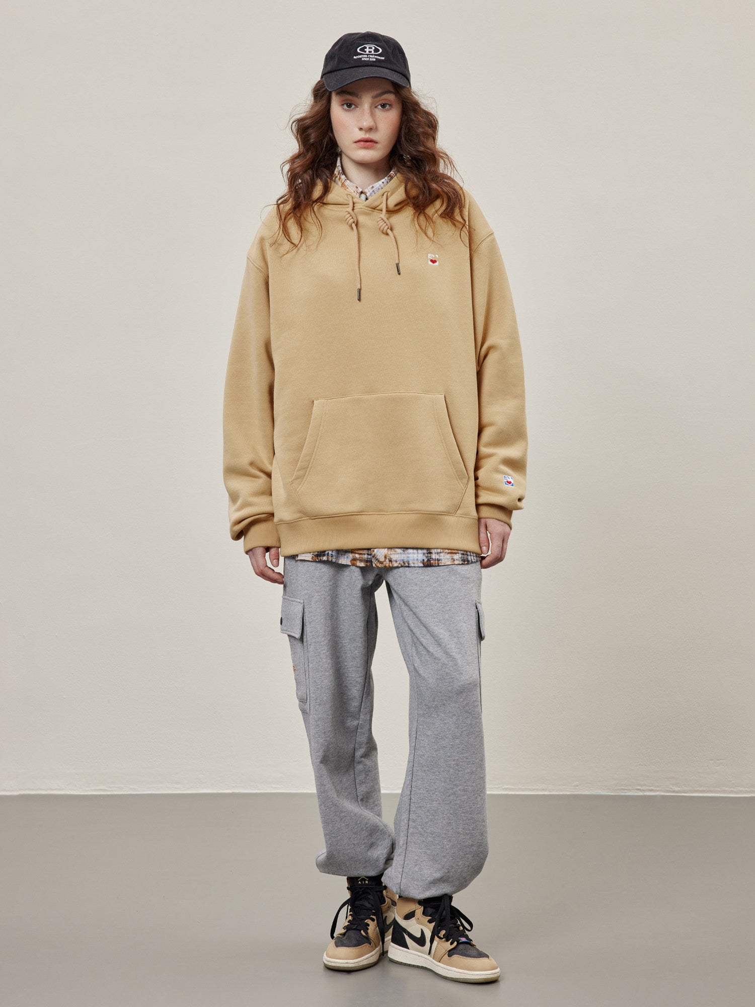 Basic Solid Embroidery Logo Hoodies - Apricot