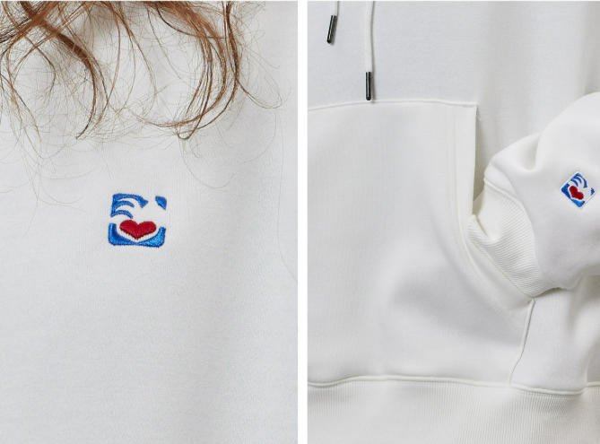 Basic Solid Embroidery Logo Hoodies - White